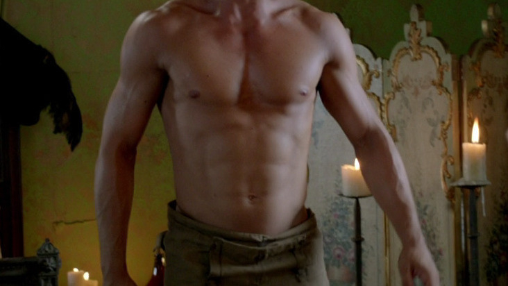 Black Sails's Sexiest Scenes with Luke Arnold. Shirtless. 29736