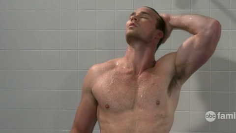 Derek Theler in Baby Daddy (2012-2017) Sexy Shirtless 30349