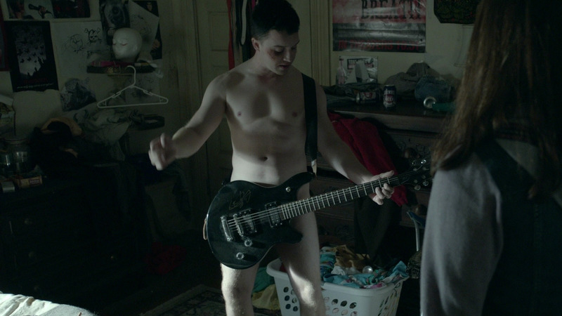 Hottest Noel Fisher Scene in Shameless. Sexy, Shirtless. 49412