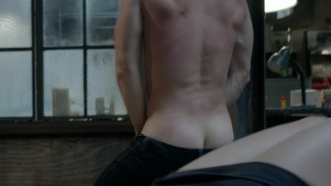 Nick Gehlfuss in Shameless (2011-2021) Butt Shirtless 30209
