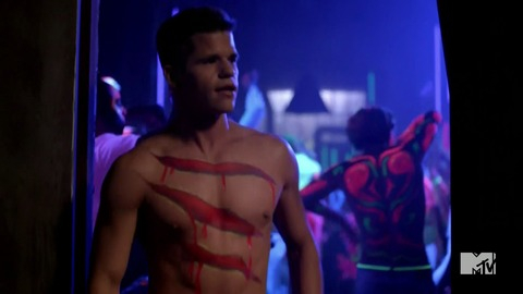 Charlie Carver in Teen Wolf (2011-2017) Sexy Shirtless 13887