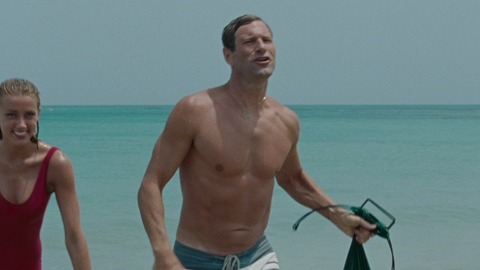 Sexiest Aaron Eckhart Scene in The Rum Diary. Shirtless. 14851