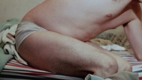 Kevin Corrigan in Buffalo '66 (1998) Sexy Shirtless Underwear 15467