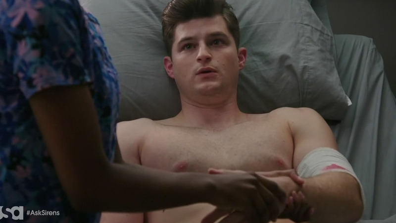 Hottest Kevin Bigley Scene in Sirens. Sexy, Shirtless. 32408