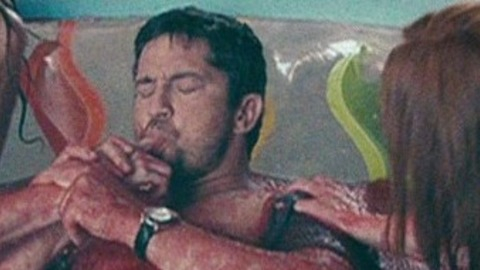 Gerard Butler in The Ugly Truth (2009) Sexy Shirtless 16889