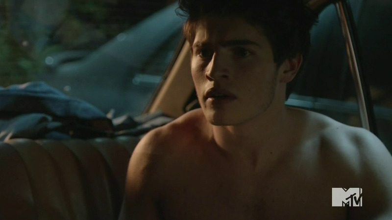 Faking It's Sexiest Scenes with Gregg Sulkin. Sexy, Shirtless. 17604