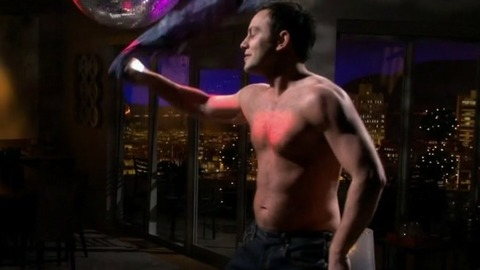 Jonathan Sadowski in Young & Hungry (2014-2018) Shirtless 34370