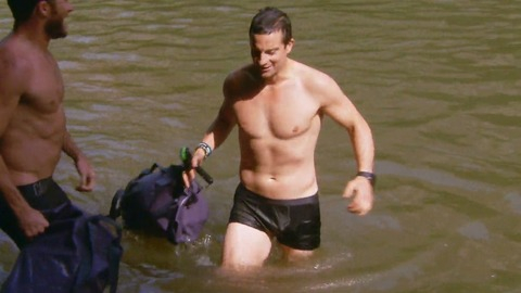 Bear Grylls in Running Wild with Bear Grylls (2014-2018) Bulge Shirtless Underwear 83269