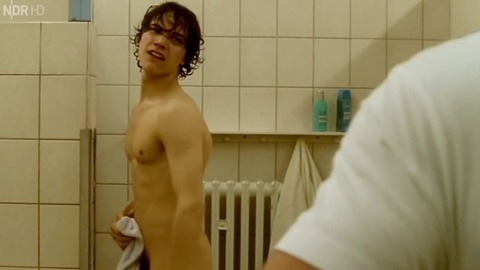 Sebastian Urzendowsky in Einfache Leute (2007) Sexy Shirtless 23567