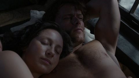 Sam Heughan in Outlander (2014) Shirtless 81305