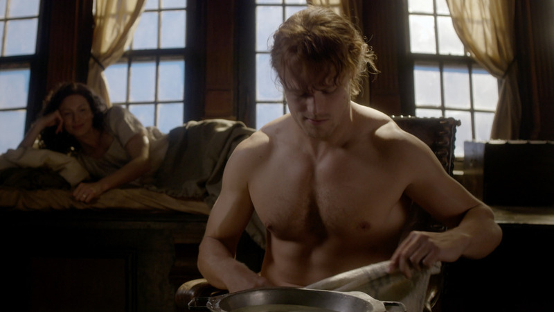 Hottest Sam Heughan Scene in Outlander. Shirtless. 81308