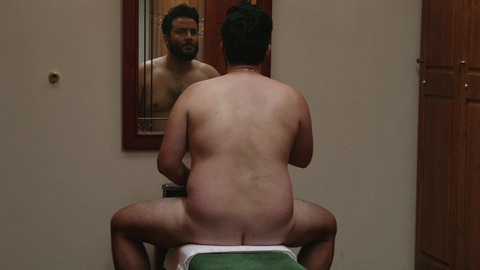 Ennis Esmer in Red Oaks (2014-2017) Butt 75242