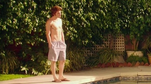 Shiloh Fernandez in White Bird in a Blizzard (2014) Sexy Shirtless Bathing Suit 25319
