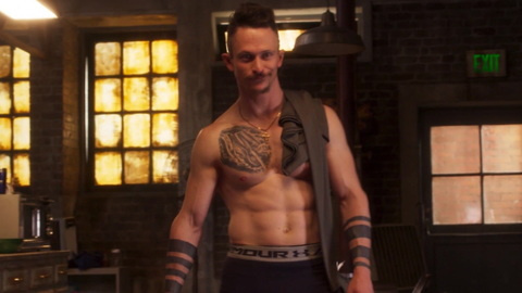 Hottest Jonathan Tucker Scene in Kingdom. Shirtless. 54710