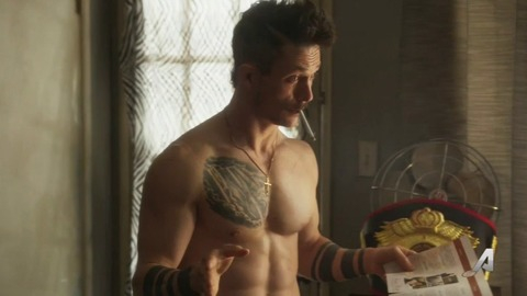 Jonathan Tucker in Kingdom (2014-2017) Shirtless 55908