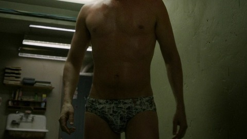 Sexiest Edward Norton Scene in Birdman. Bathing Suit, Bulge, Shirtless. 33367