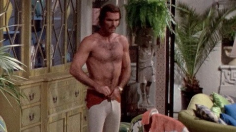 Sexiest Burt Reynolds Scene in The Longest Yard. Sexy, Shirtless, Bulge. 27163