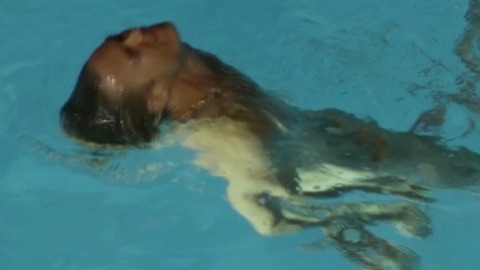 Jilon VanOver in 4 Nights in the Hamptons (2014) Shirtless 29839