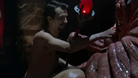 Sexiest Scenes of Josh Greenberg from Man Seeking Woman. Shirtless. 33413