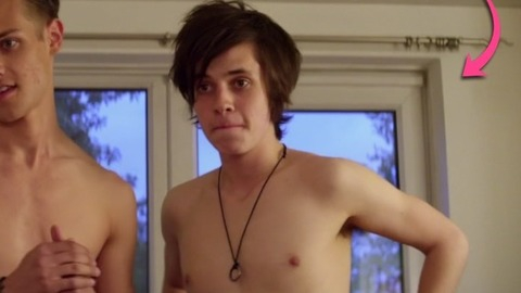 Ceallach Spellman in Cucumber (2015) Sexy Shirtless 31407