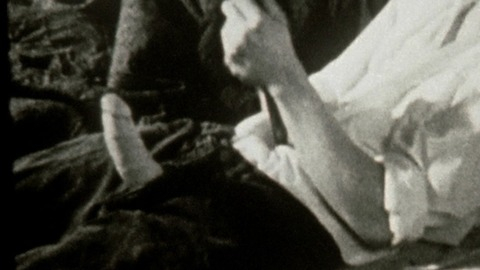 Bernd Daktari Lorenz in Nekromantik 2 (1991) Penis Prosthetic 31505
