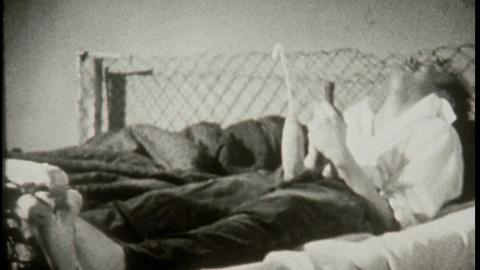 Bernd Daktari Lorenz in Nekromantik 2 (1991) Penis Prosthetic 31506