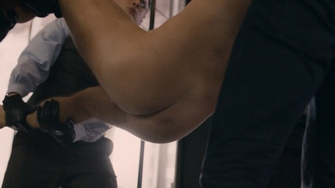 Karl Urban in The Loft (2014) Butt Shirtless 36092