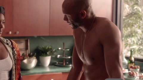 Stephen Bishop in Being Mary Jane (2013-2017) Sexy Shirtless 31872