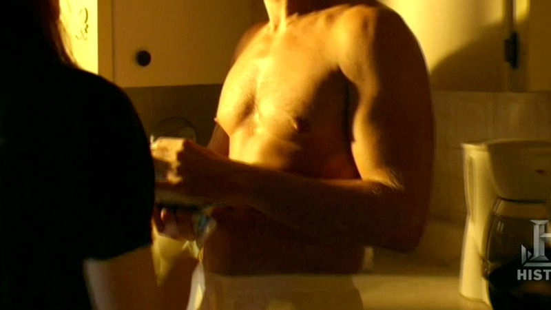 Hottest Damon Runyan Scene in Gangland Undercover. Shirtless, Underwear. 32486