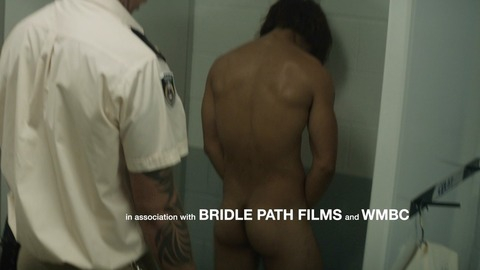Brenton Thwaites Naked in Son of a Gun. Shirtless, Butt. 32935