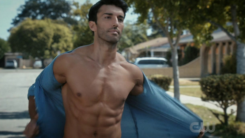 Jane the Virgin's Sexiest Scenes with Justin Baldoni. Shirtless. 62244