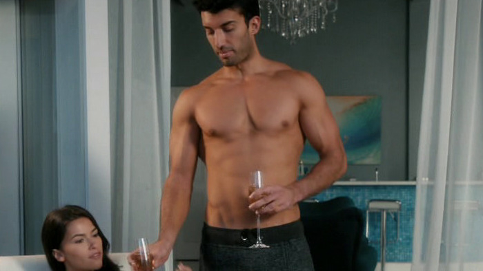 Jane the Virgin's Sexiest Scenes with Justin Baldoni. Shirtless. 62604