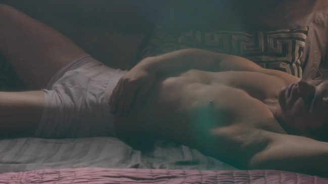 The Royals's Sexiest Scenes with William Moseley. Sexy, Shirtless, Underwear. 33858