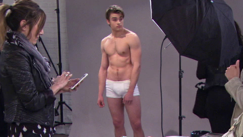 Hottest Austin Falk Scene in 2 Broke Girls. Bulge, Shirtless, Underwear. 35558