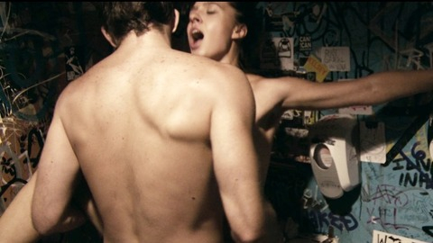 Sexiest Scenes of Jeremy from The Girl is in Trouble. Shirtless, Straight. 39689