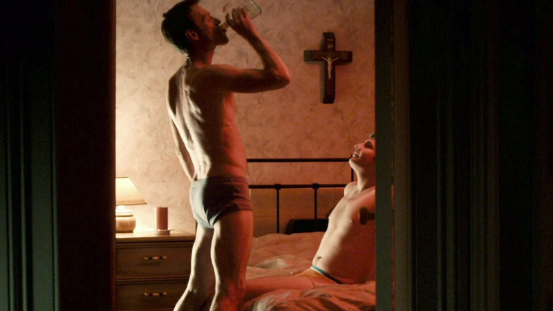 Sexiest Sgt. MacReady Scenes. Shirtless, Underwear. 36304