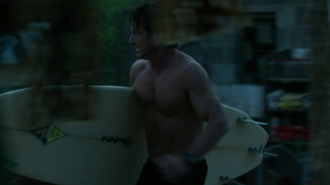 Sean Penn in The Gunman (2015) Sexy Shirtless 38012