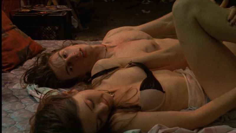 Sexiest Peter Vack Scene in I Believe in Unicorns. Shirtless, Straight. 38431