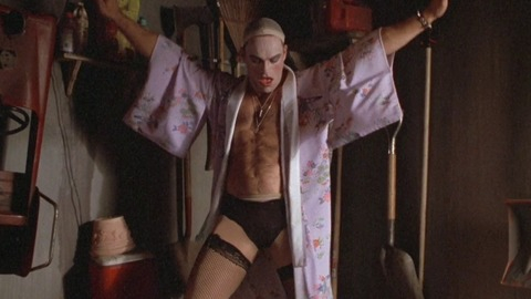 Hottest Brian Thompson Scene in Joe Dirt. Bulge, Sexy, Shirtless, Underwear. 38528
