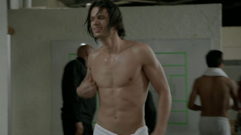 Club de Cuervos's Sexiest Scenes with Alosian Vivancos. Sexy, Shirtless. 41562