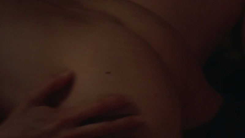 Alexander Dreymon Nude as Uhtred of Bebbanburg. Butt, close up, dark room. 67946