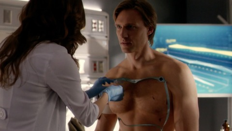 Teddy Sears in The Flash (2014-2023) Sexy Shirtless Big Chest Hairy Chest 44145