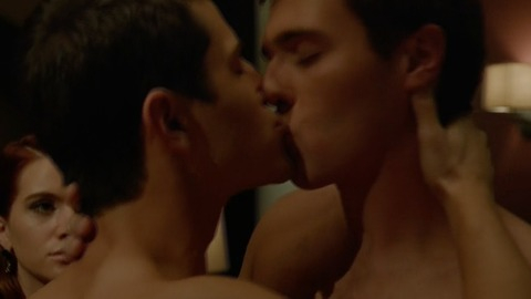 Cameron Moulène in Faking It (2014-2016) Gay Shirtless 44539