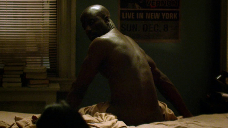 Sexiest Mike Colter Scene in Marvel's Jessica Jones. Sexy, Shirtless, Straight. 45451