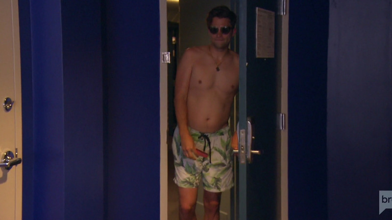 Hottest Tom Schwartz Scene in Vanderpump Rules. Bathing Suit, Shirtless. 67094