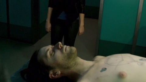 Adam Bogen in The Expanse (2015-2021) Sexy Shirtless Morgue Sci Fi 46774