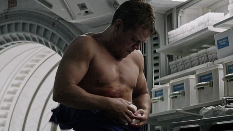 The Martian's Sexiest Scenes with Matt Damon. Shirtless. 47196