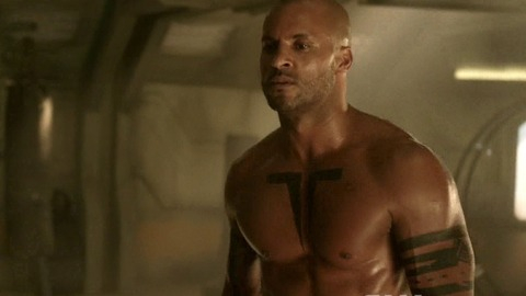 Ricky Whittle in The 100 (2014-2020) Sexy Shirtless 48104