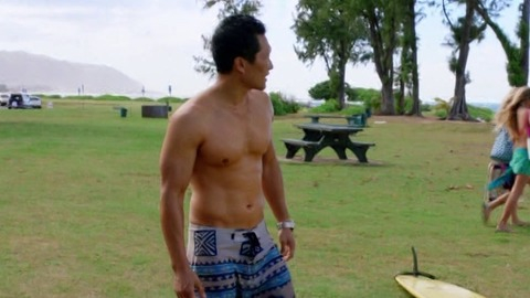 Daniel Dae Kim in Hawaii Five-0 (2010-2020) Bathing Suit Shirtless 48150