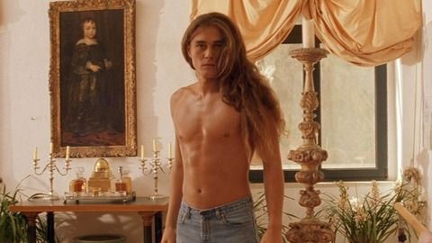 Muzius Gordon Dietzmann in The Life Aquatic with Steve Zissou (2004) Shirtless 48470